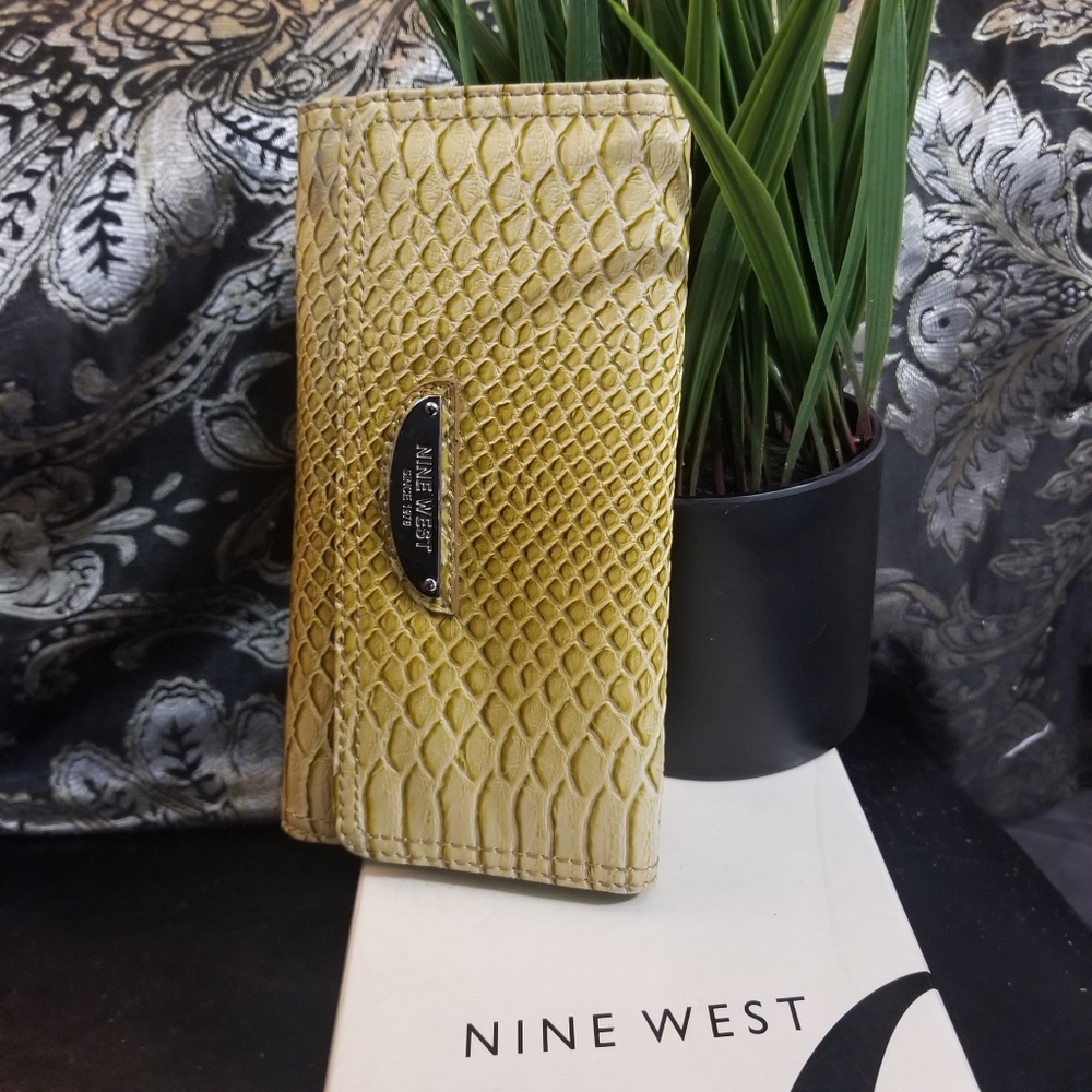 Nine west Wallet